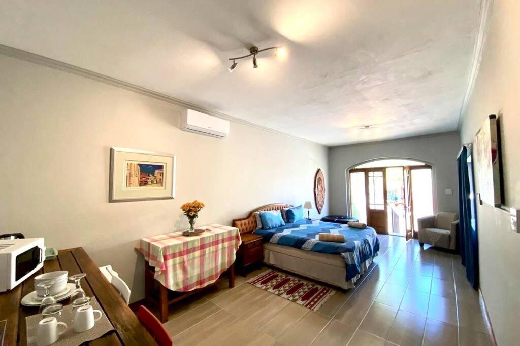 Le Grec Wine Tram Apartment Franschhoek Luaran gambar